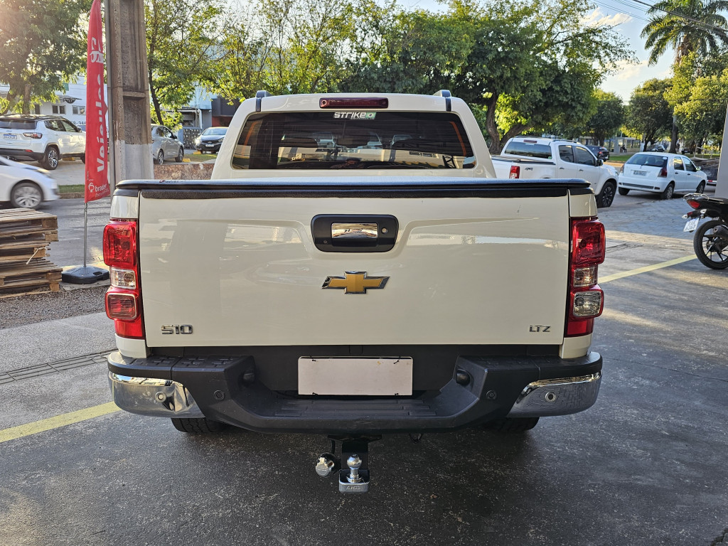 Imagem do veículo CHEVROLET S10 2.5 16V FLEX LTZ CD 4X4 AUTOMÁTICO