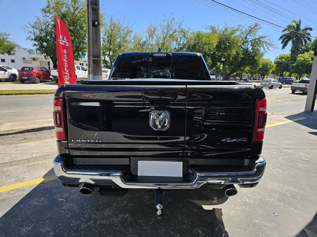 Imagem do veículo RAM 1500 5.7 V8 GASOLINA LIMITED CD 4X4 AUTOMÁTICO