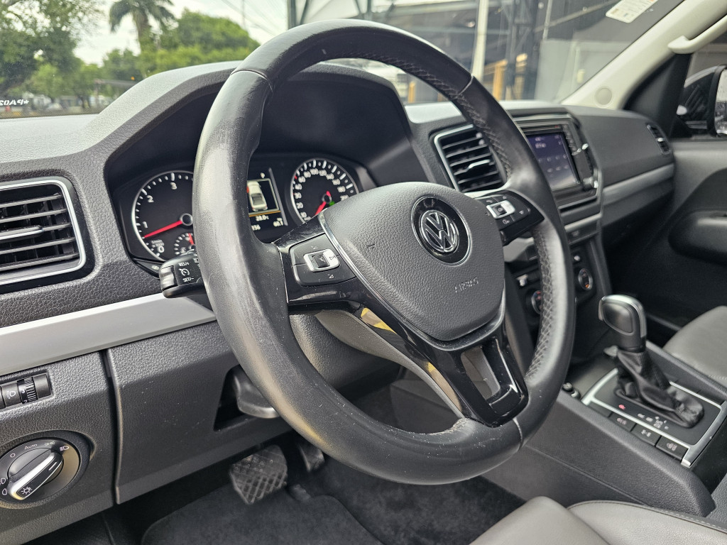 Imagem do veículo VOLKSWAGEN AMAROK 3.0 V6 TDI DIESEL HIGHLINE CD 4MOTION AUTOMÁTICO