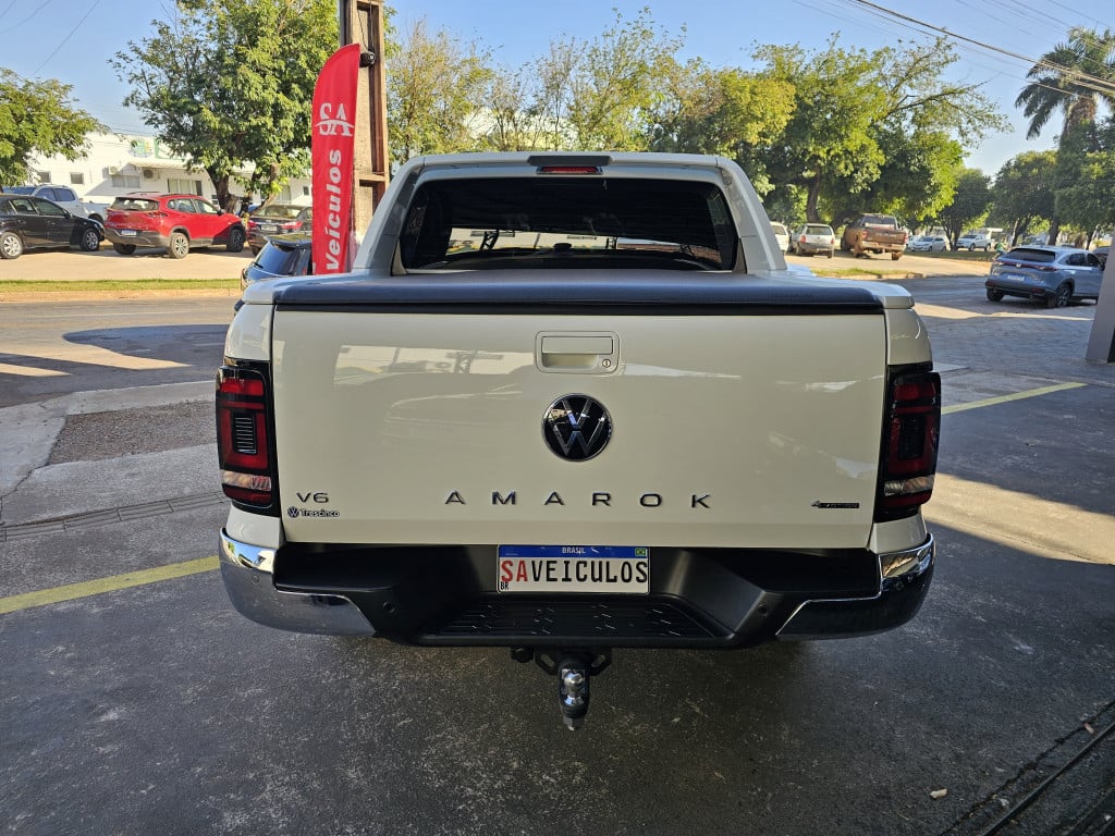 Imagem do veículo VOLKSWAGEN AMAROK 3.0 V6 TDI DIESEL HIGHLINE EXTREME CD 4MOTION AUTOMÁTICO