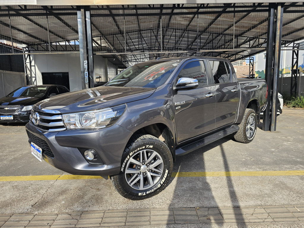 Imagem do veículo TOYOTA HILUX 2.7 SRV 4X2 CD 16V FLEX 4P AUTOMÁTICO