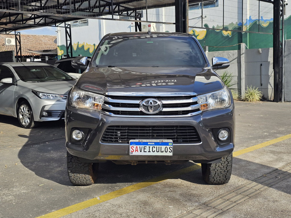 Imagem do veículo TOYOTA HILUX 2.7 SRV 4X2 CD 16V FLEX 4P AUTOMÁTICO