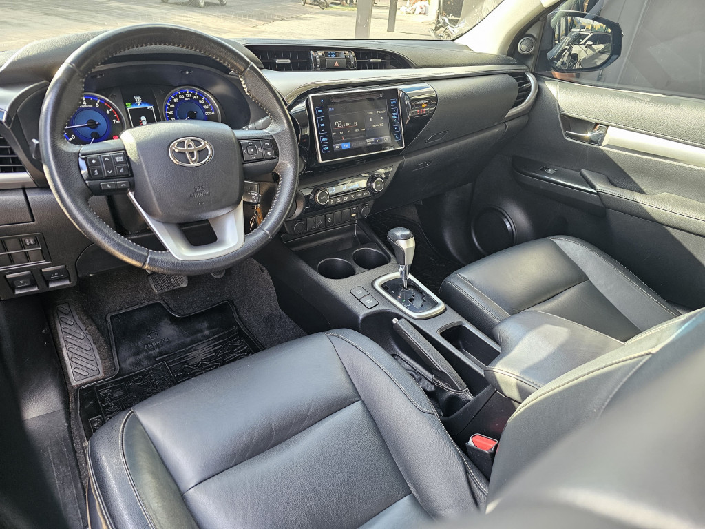 Imagem do veículo TOYOTA HILUX 2.7 SRV 4X2 CD 16V FLEX 4P AUTOMÁTICO