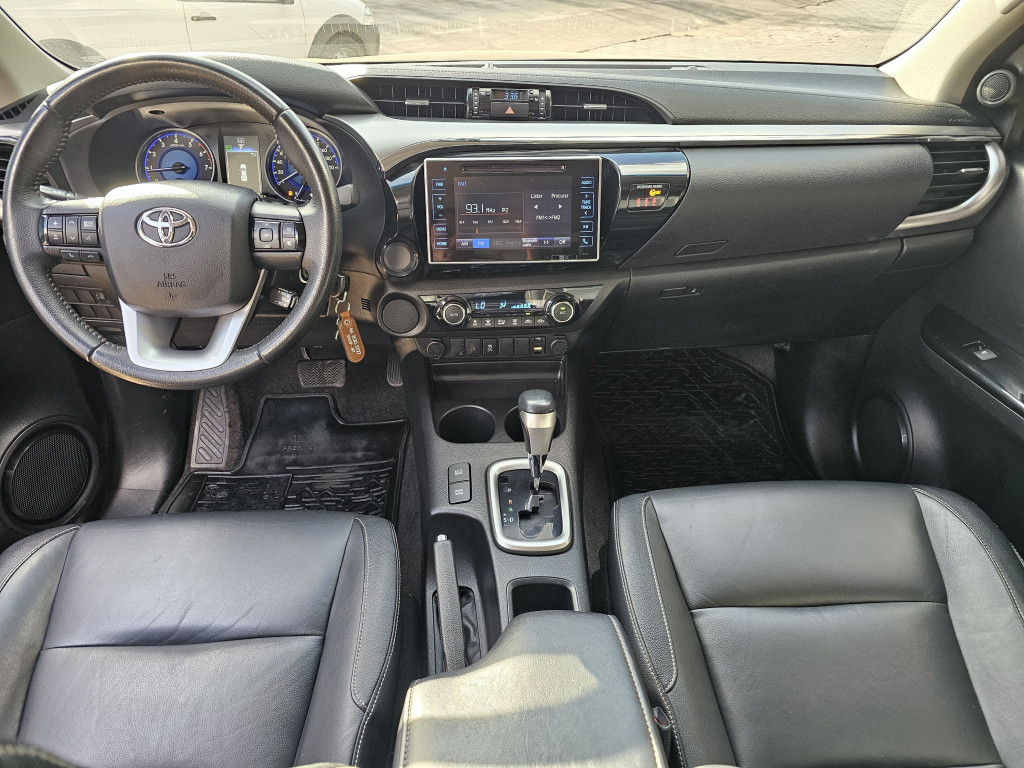 Imagem do veículo TOYOTA HILUX 2.7 SRV 4X2 CD 16V FLEX 4P AUTOMÁTICO