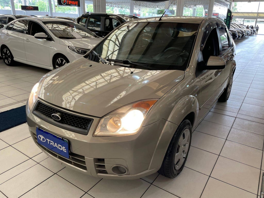 Ford Fiesta Sedan1.6 Flex 2010