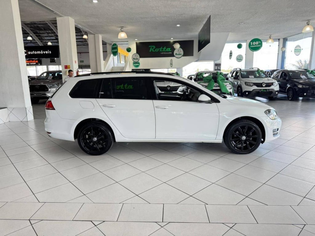 Imagem do veículo Volkswagen Golf Variant Cl Aa 2016