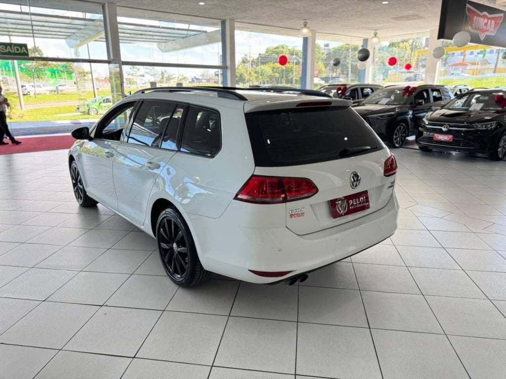 Imagem do veículo Volkswagen Golf Variant Cl Aa 2016