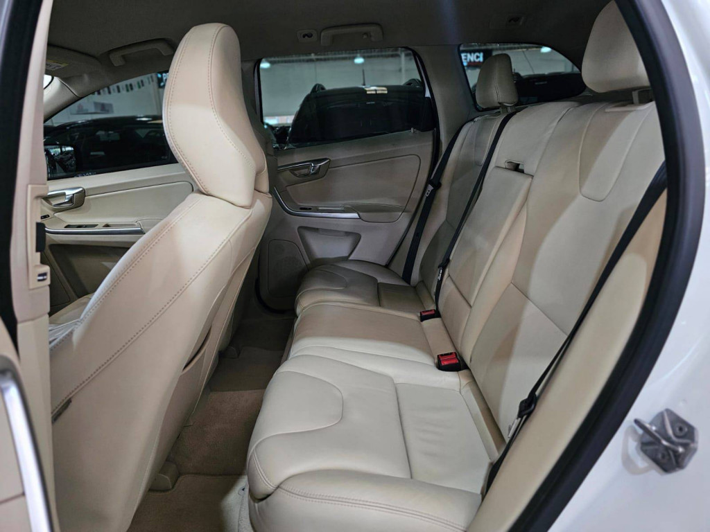 Imagem do veículo Volvo Xc60 D5 Kinetic 2017