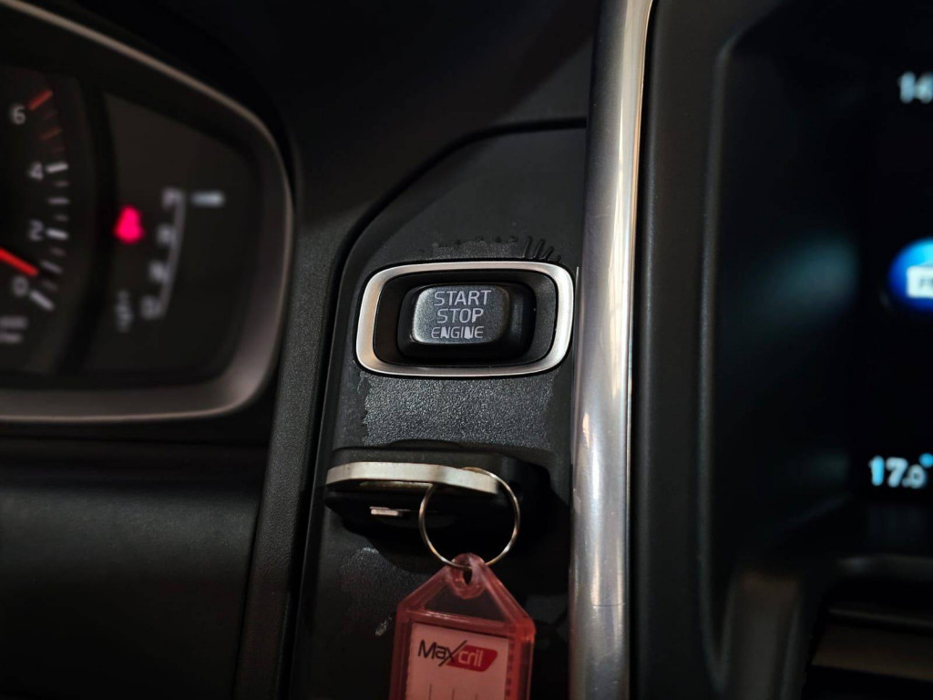 Imagem do veículo Volvo Xc60 D5 Kinetic 2017