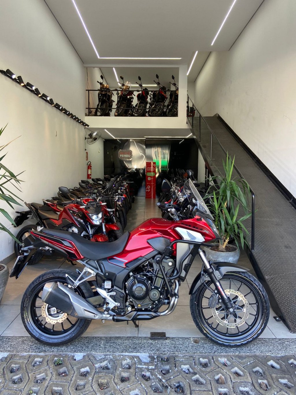 CB 500X