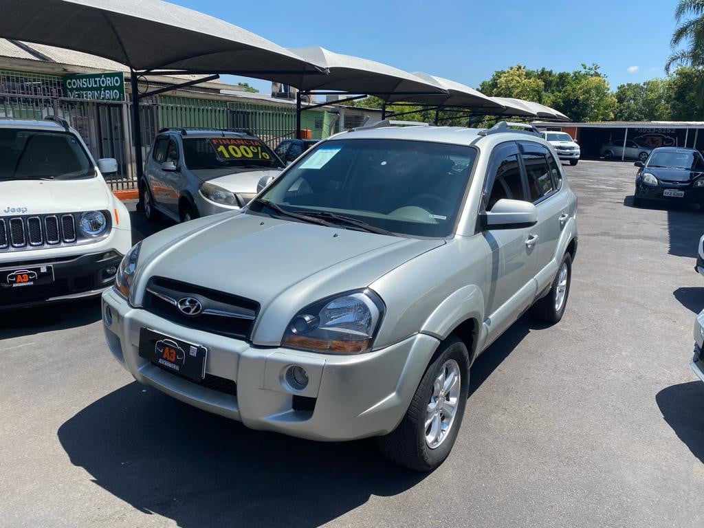 Imagem do veículo HYUNDAI TUCSON 2.0 MPFI GLS 16V 143CV 2WD FLEX 4P AUTOMÁTICO