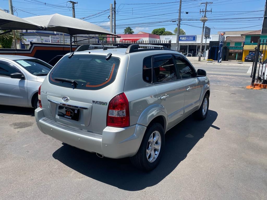 Imagem do veículo HYUNDAI TUCSON 2.0 MPFI GLS 16V 143CV 2WD FLEX 4P AUTOMÁTICO