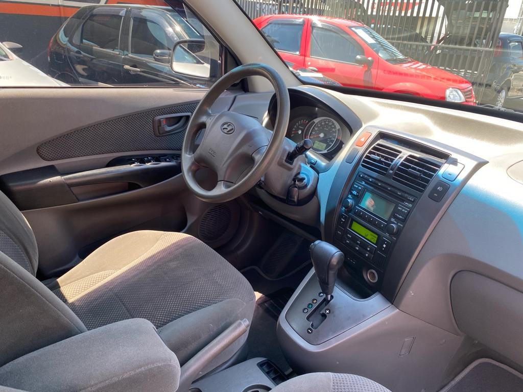 Imagem do veículo HYUNDAI TUCSON 2.0 MPFI GLS 16V 143CV 2WD FLEX 4P AUTOMÁTICO