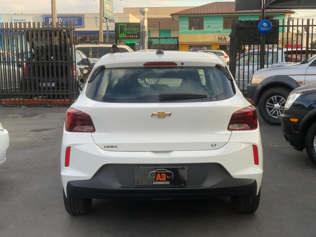 Imagem do veículo CHEVROLET ONIX 1.0 FLEX LT MANUAL