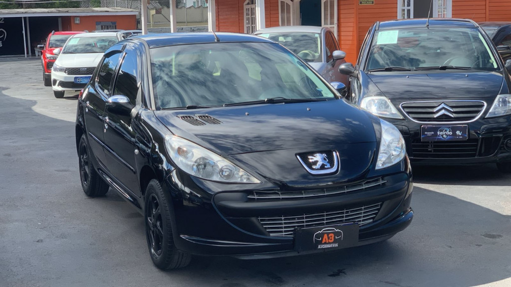 PEUGEOT 207 1.4 XR 8V FLEX 4P MANUAL