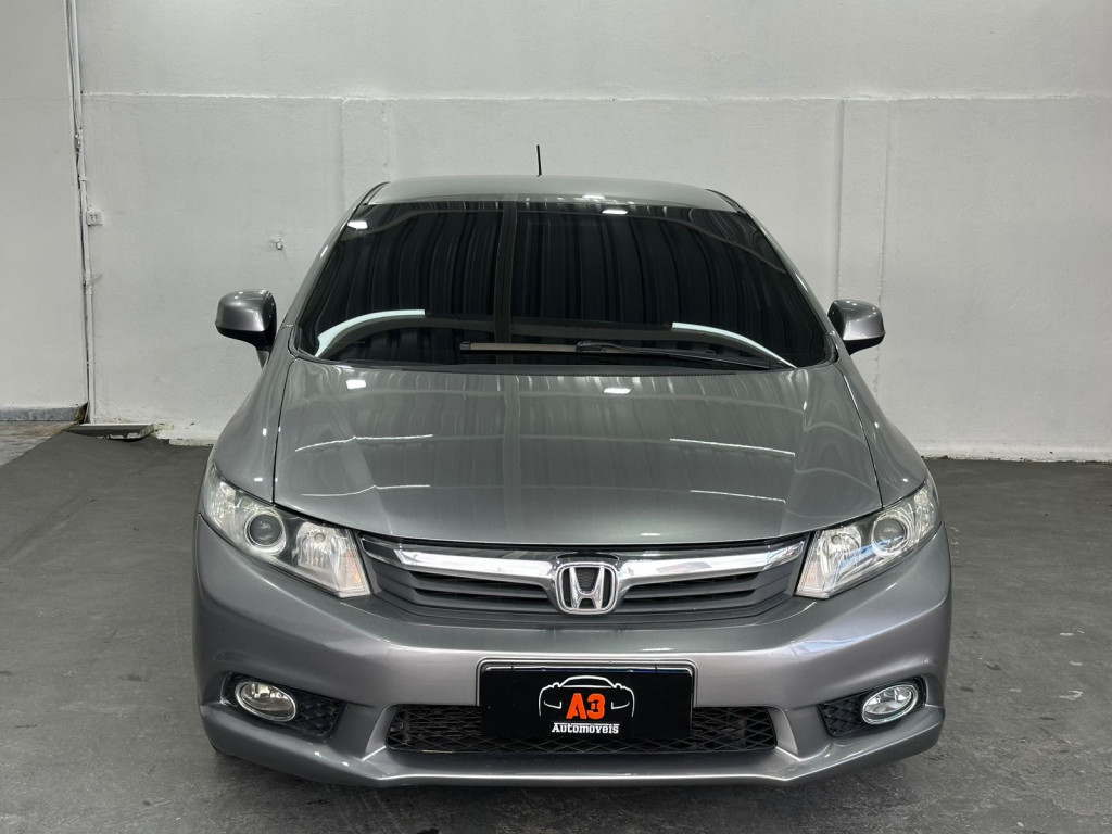 Imagem do veículo HONDA CIVIC 1.8 LXS 16V FLEX 4P MANUAL