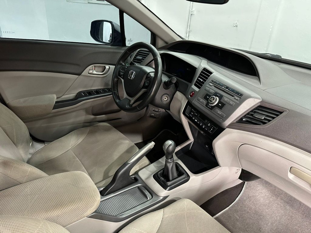 Imagem do veículo HONDA CIVIC 1.8 LXS 16V FLEX 4P MANUAL