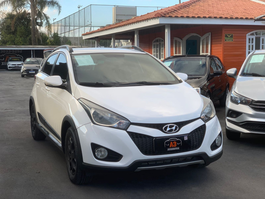 HYUNDAI HB20X 1.6 16V PREMIUM FLEX 4P MANUAL