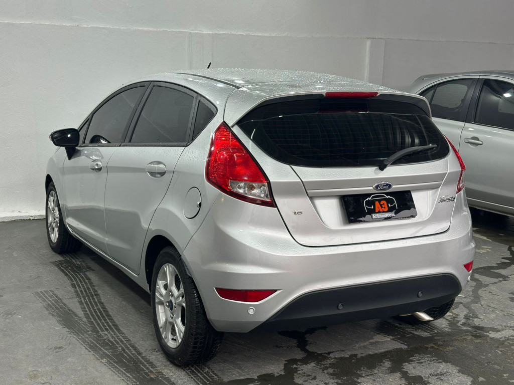 Imagem do veículo FORD FIESTA 1.6 SE HATCH 16V FLEX 4P AUTOMÁTICO