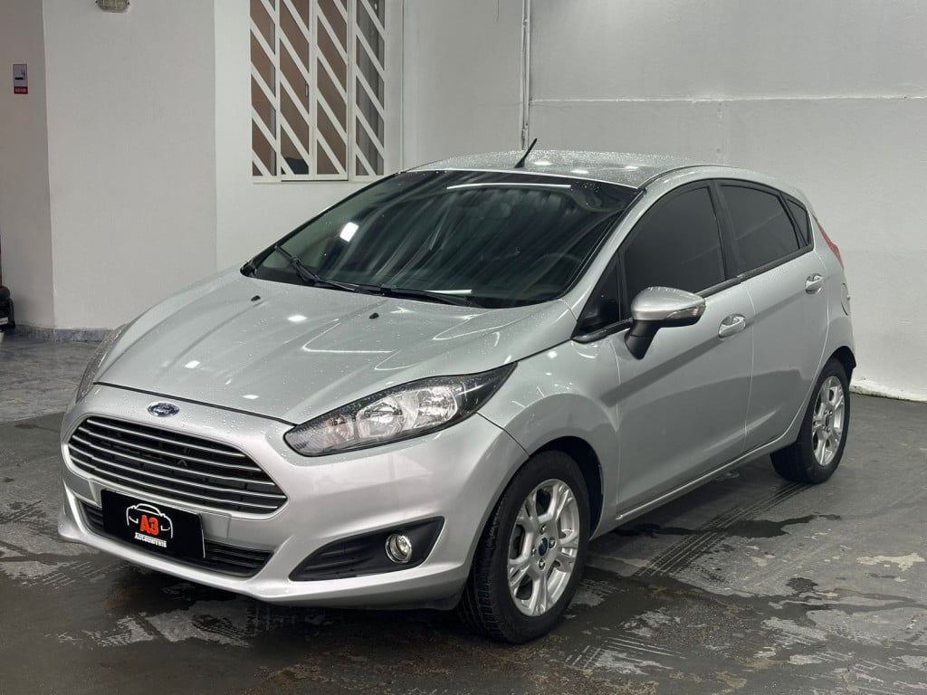 Imagem do veículo FORD FIESTA 1.6 SE HATCH 16V FLEX 4P AUTOMÁTICO