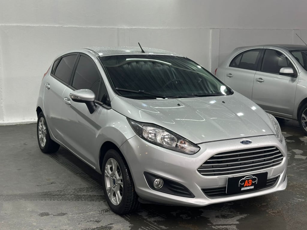 Imagem do veículo FORD FIESTA 1.6 SE HATCH 16V FLEX 4P AUTOMÁTICO