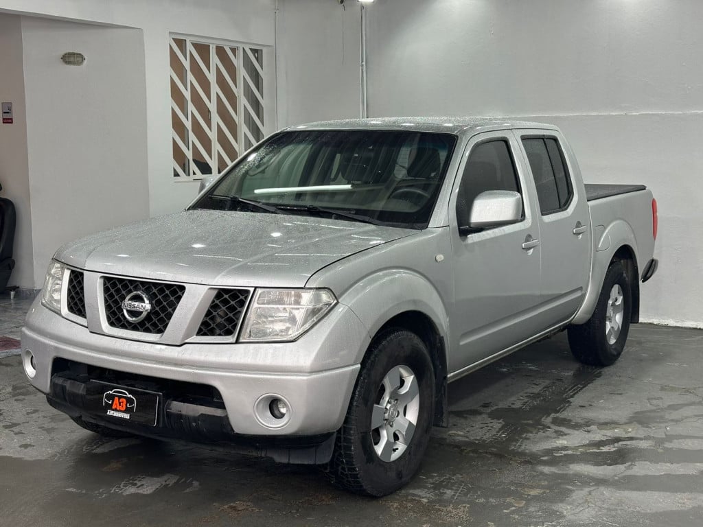 Imagem do veículo NISSAN FRONTIER 2.5 XE 4X2 CD TURBO ELETRONIC DIESEL 4P MANUAL