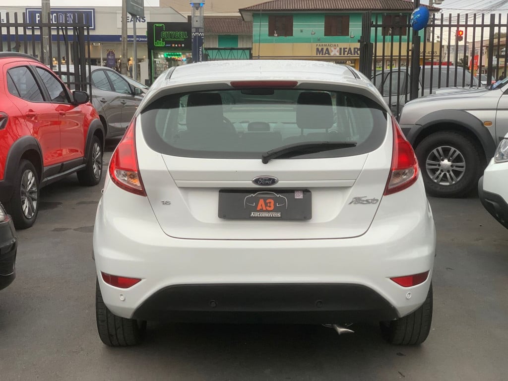 Imagem do veículo FORD FIESTA 1.6 SEL HATCH 16V FLEX 4P POWERSHIFT