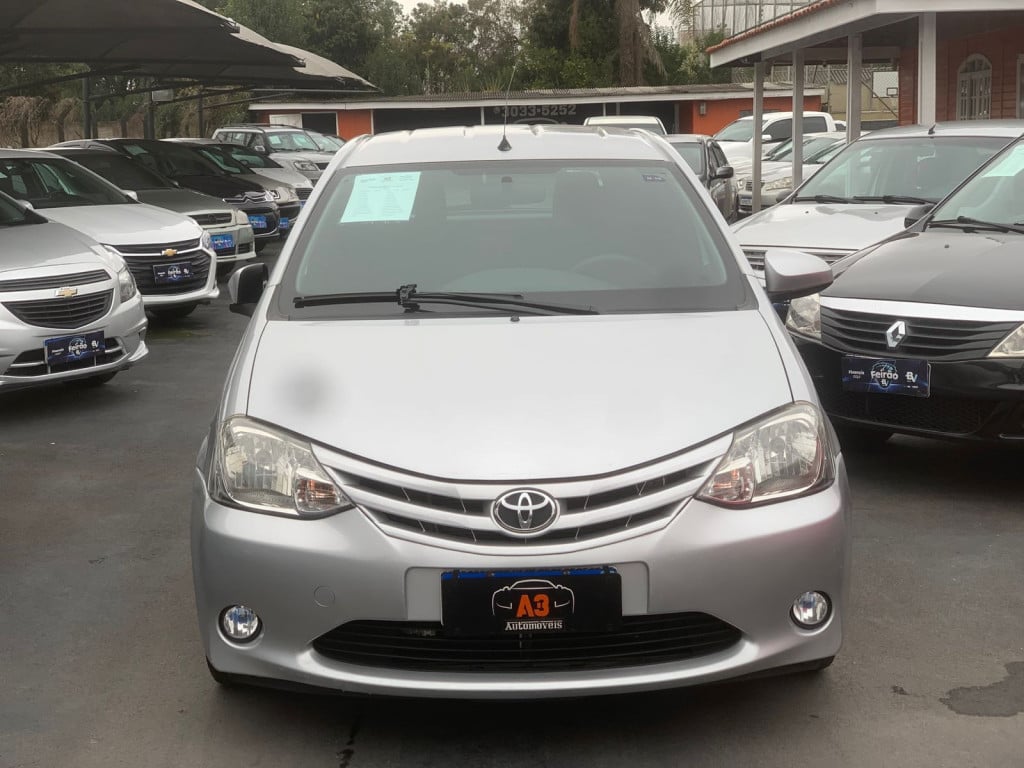 Imagem do veículo TOYOTA ETIOS 1.3 X 16V FLEX 4P MANUAL