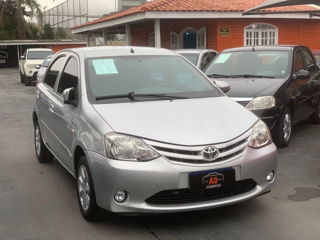Imagem do veículo TOYOTA ETIOS 1.3 X 16V FLEX 4P MANUAL