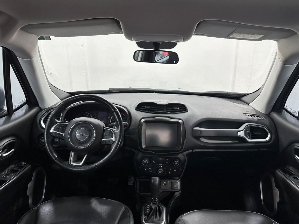 Imagem do veículo JEEP RENEGADE 1.8 16V FLEX LONGITUDE 4P AUTOMÁTICO
