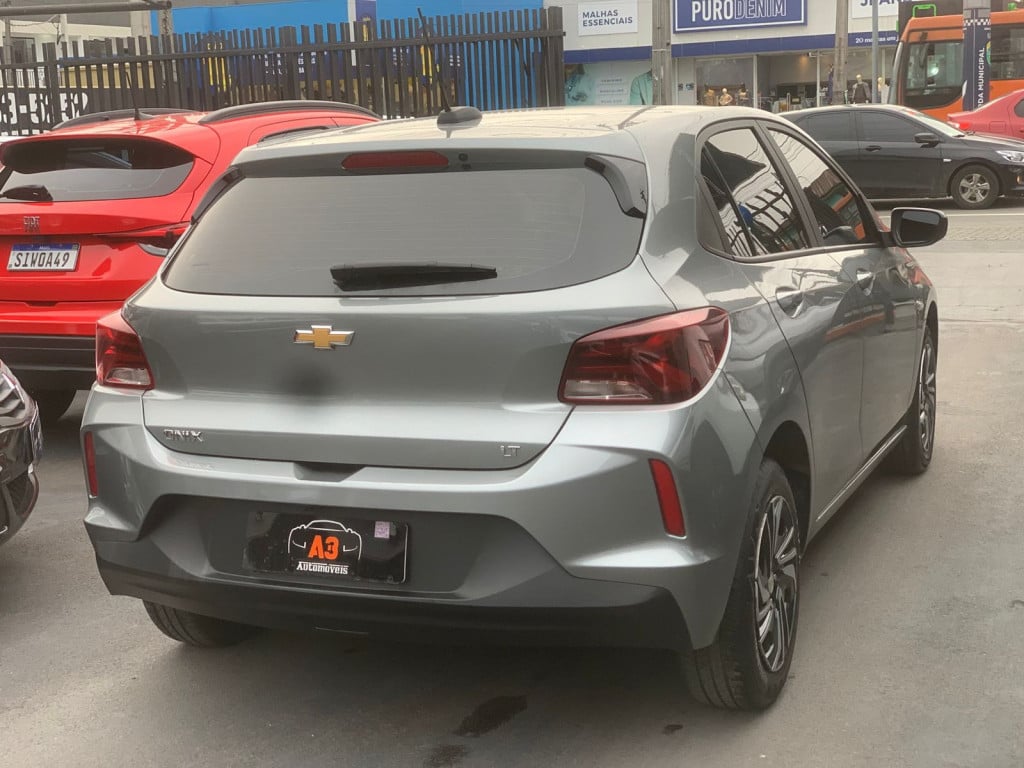 Imagem do veículo CHEVROLET ONIX 1.0 FLEX LT MANUAL