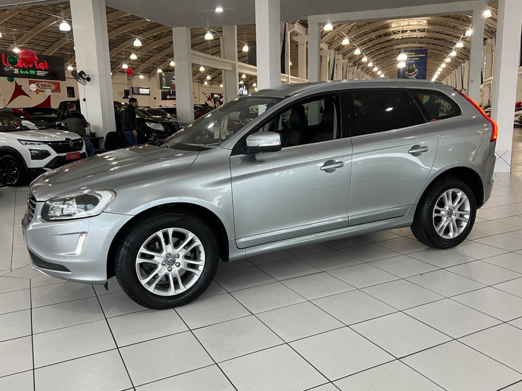 Imagem do veículo Volvo Xc60 2.0 T5 Mom 2016
