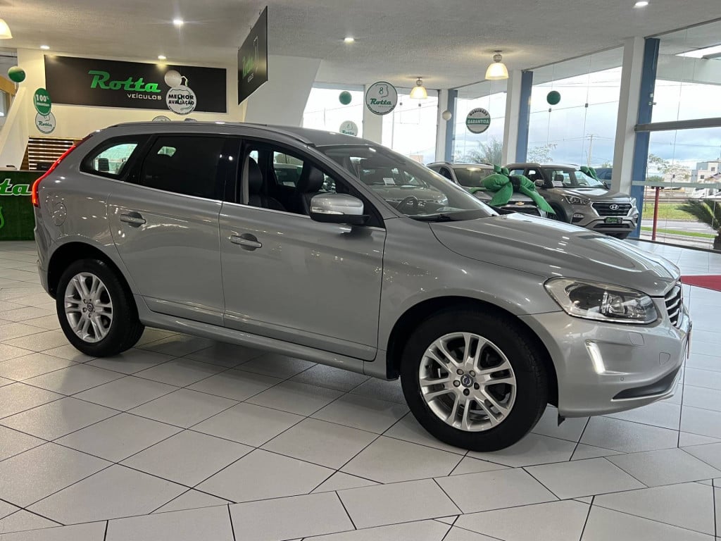 Imagem do veículo Volvo Xc60 2.0 T5 Mom 2016