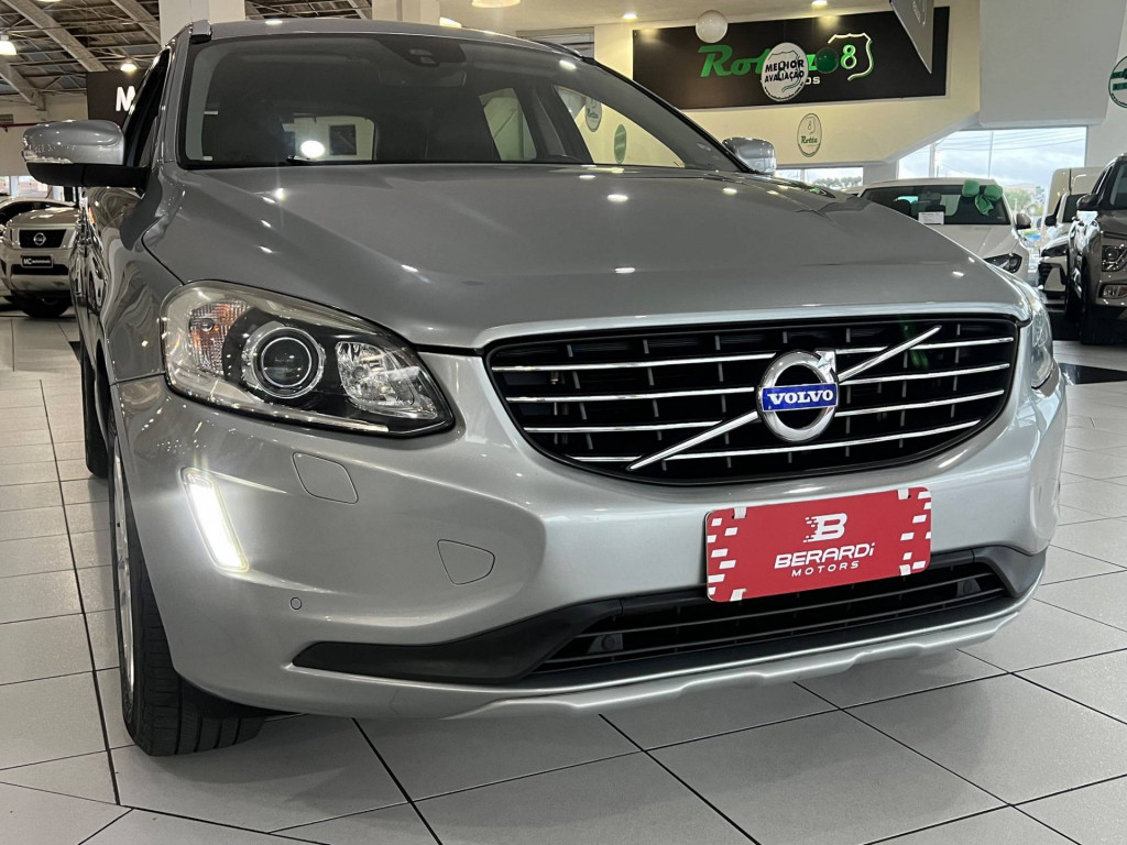 Imagem do veículo Volvo Xc60 2.0 T5 Mom 2016