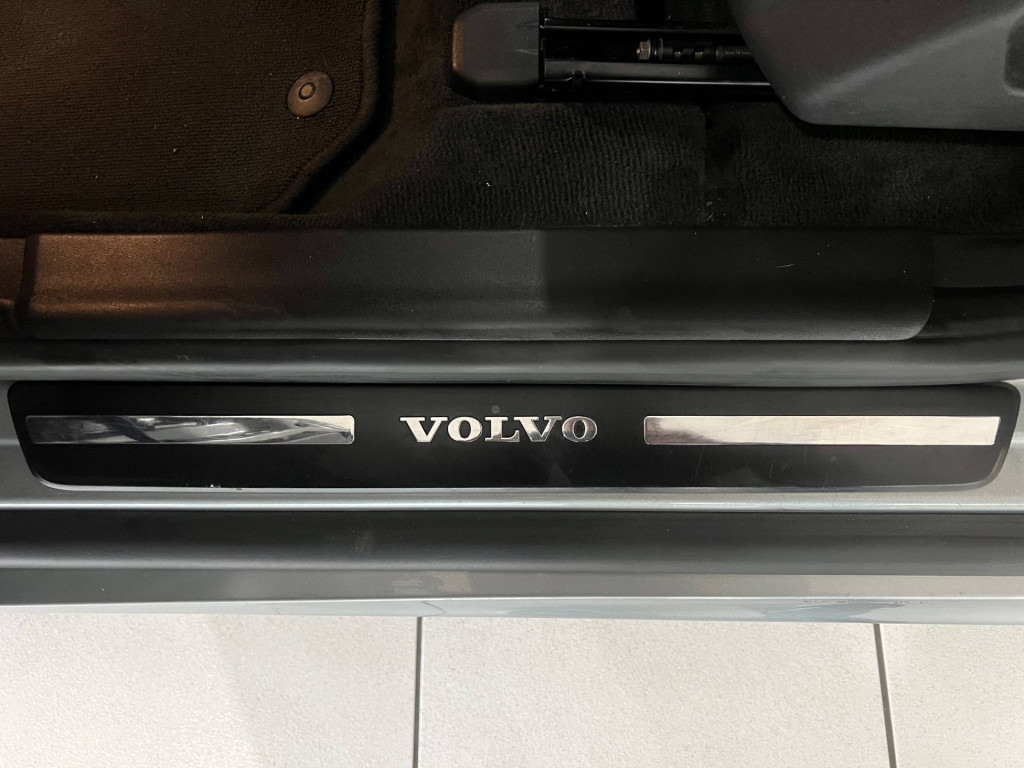 Imagem do veículo Volvo Xc60 2.0 T5 Mom 2016