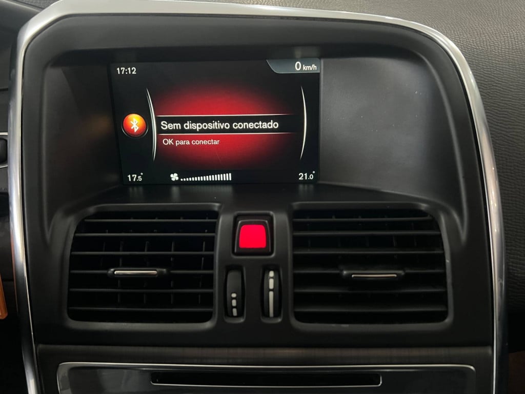 Imagem do veículo Volvo Xc60 2.0 T5 Mom 2016