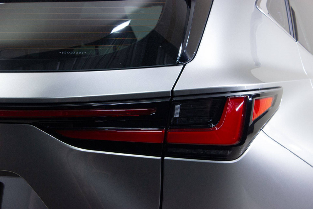 Imagem do veículo Lexus Nx-350h Awd F-sport 2.5 16v Aut. Hib. 2025