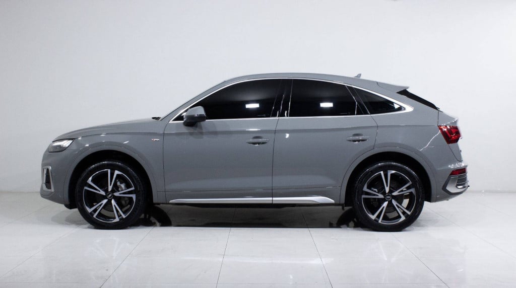 Imagem do veículo Audi Q5 Spb. S-line Black 2.0 Tfsi Qua. S-tron 2021
