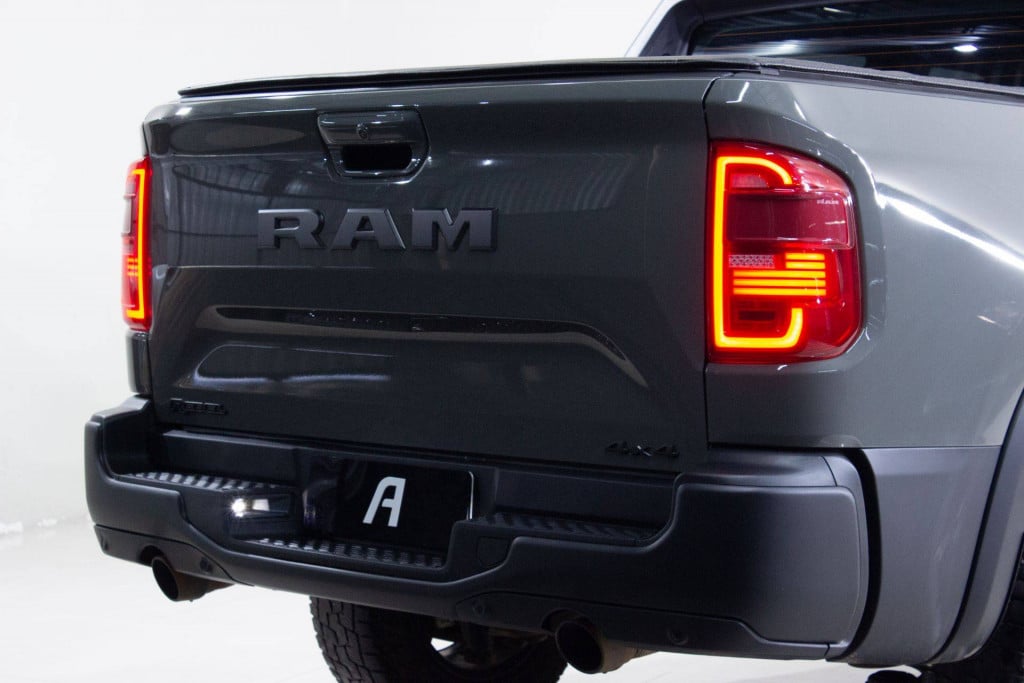 Imagem do veículo Ram Rampage Rebel Hurr. 4 2.0 Tb Cd 4x4 Aut 2024