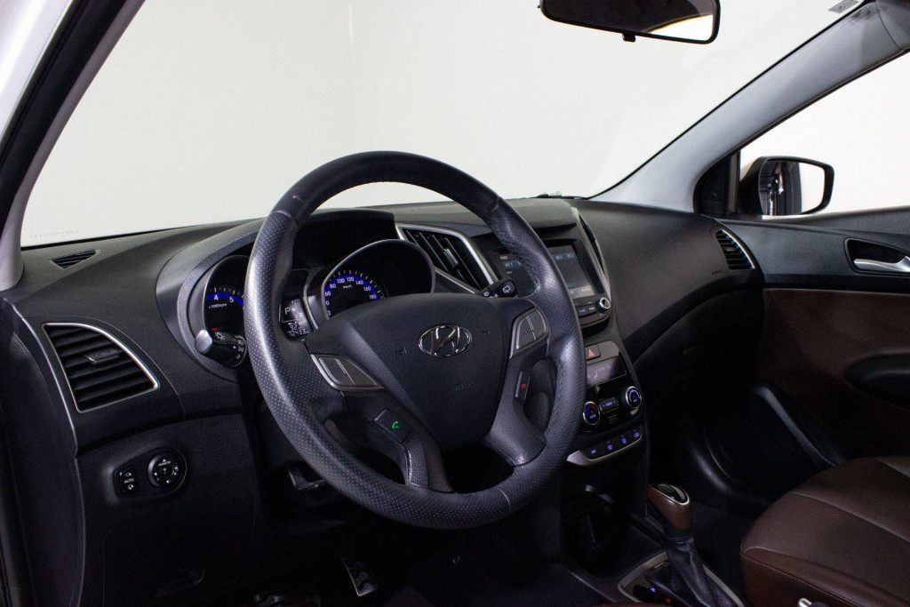Imagem do veículo Hyundai Hb20x 1.6a Premi 2018