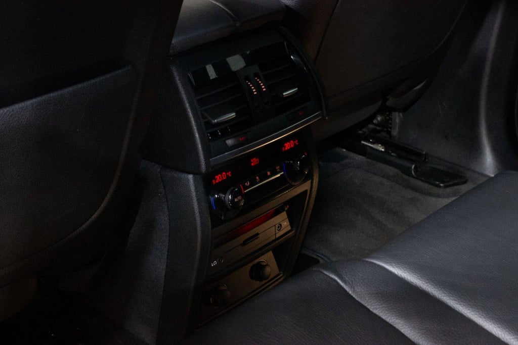 Imagem do veículo Bmw X5 Xdrive 50i Sport M 4.4 4x4 V8 450 Cv 2014