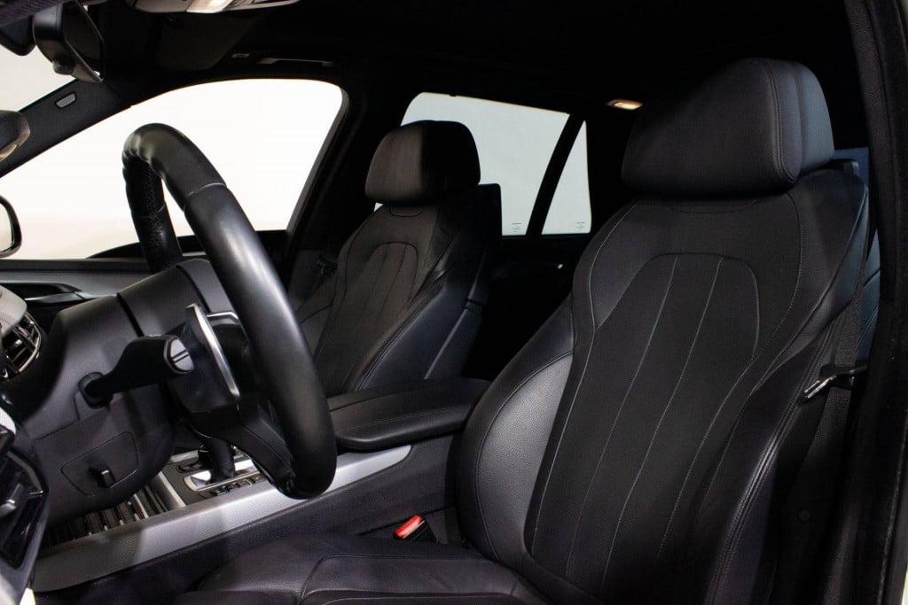 Imagem do veículo Bmw X5 Xdrive 50i Sport M 4.4 4x4 V8 450 Cv 2014