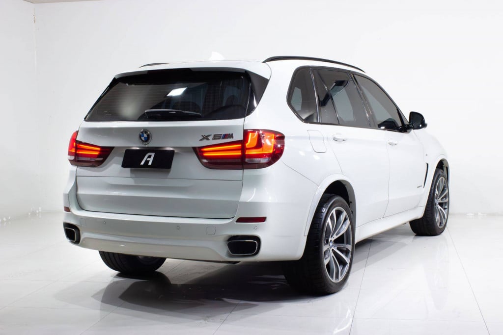 Imagem do veículo Bmw X5 Xdrive 50i Sport M 4.4 4x4 V8 450 Cv 2014