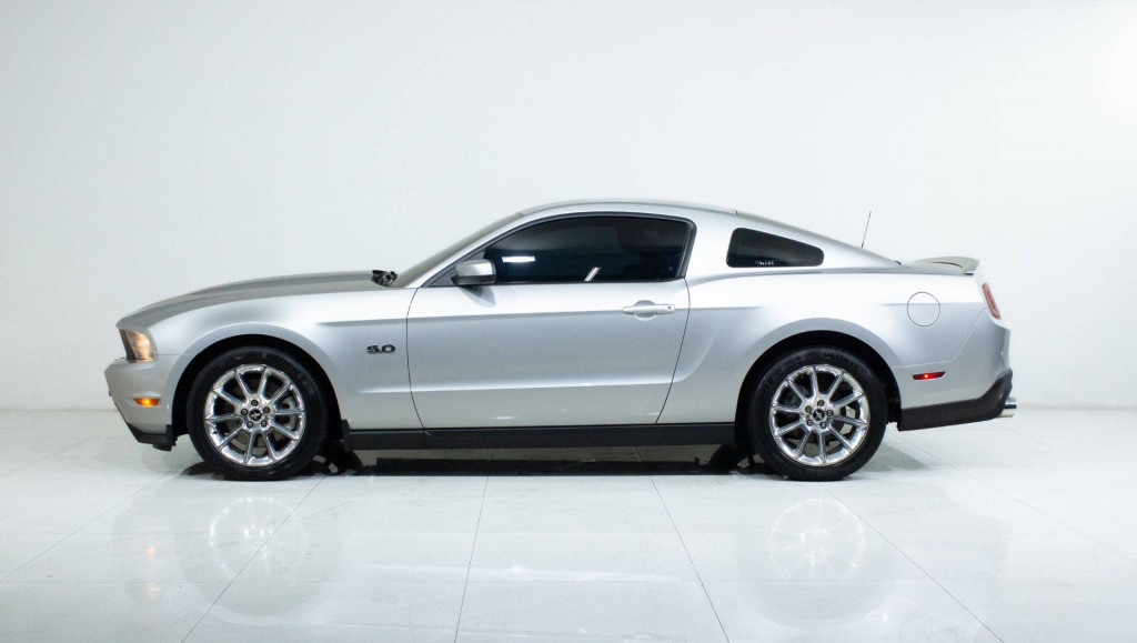 Imagem do veículo Ford Mustang Gt 5.0 V-8 2p 2012