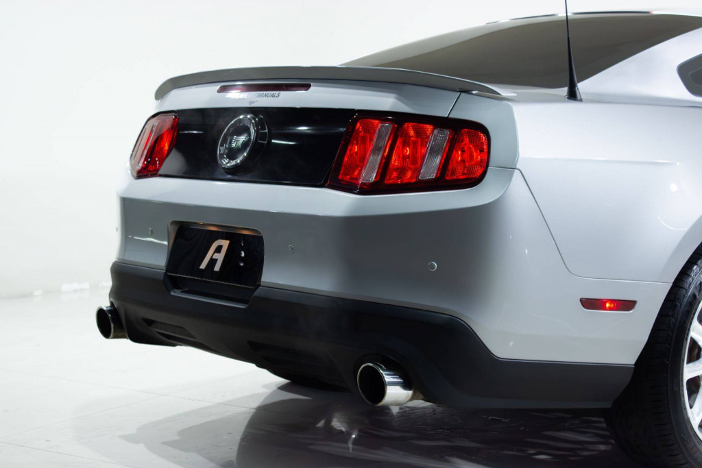 Imagem do veículo Ford Mustang Gt 5.0 V-8 2p 2012