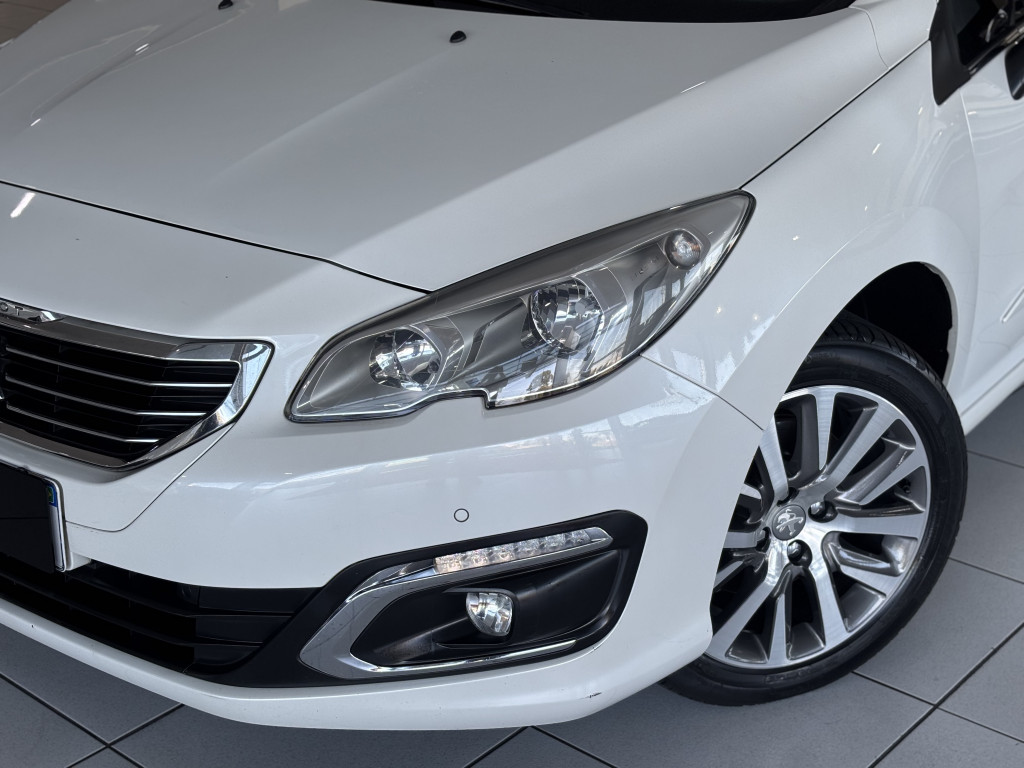 Imagem do veículo PEUGEOT 408 1.6 GRIFFE 16V TURBO FLEX 4P AUTOMÁTICO