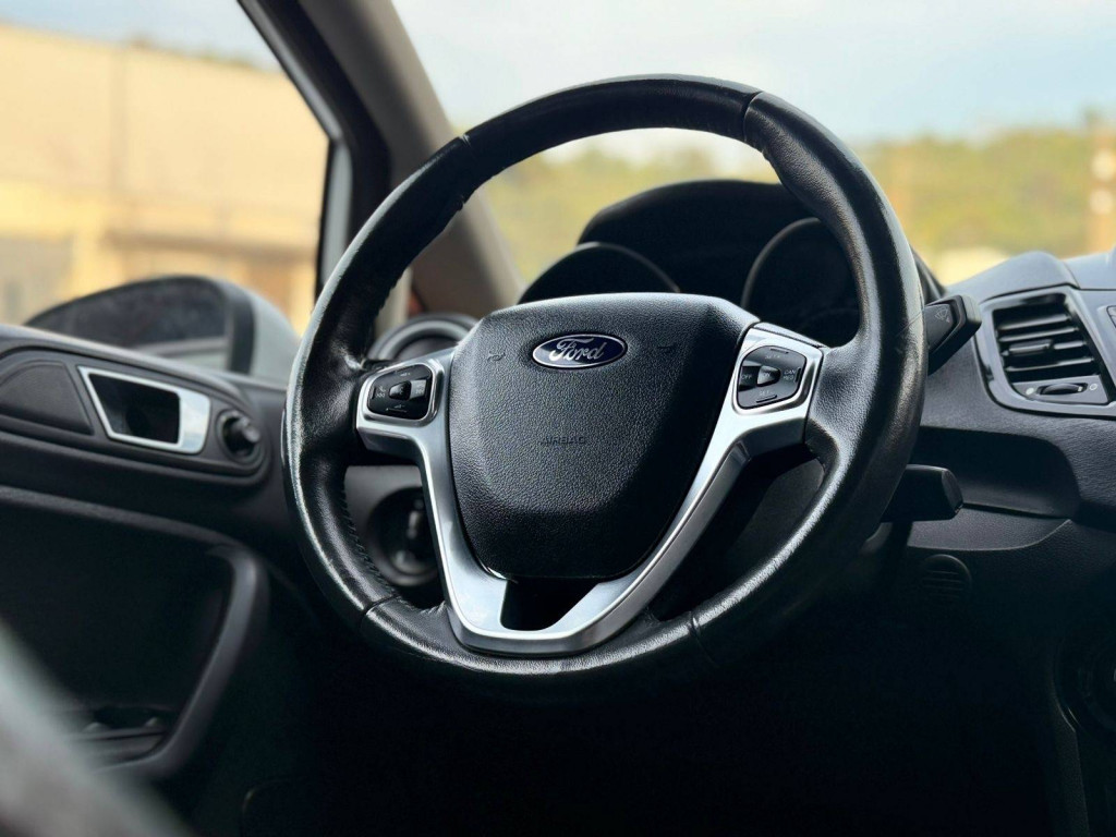 Imagem do veículo FORD FIESTA SD 1.6 LTIA 2014