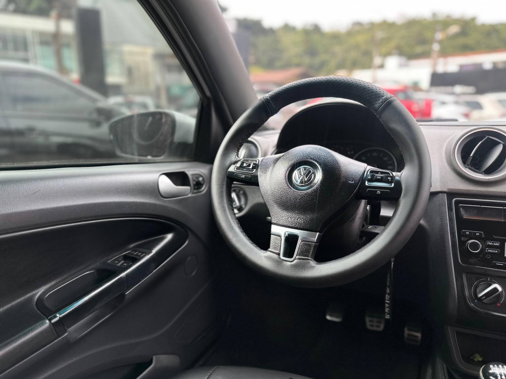 Imagem do veículo VOLKSWAGEN SAVEIRO CROSS 1.6 MI TOTAL FLEX 8V CE 2014