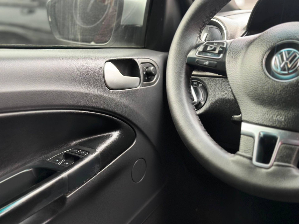 Imagem do veículo VOLKSWAGEN SAVEIRO CROSS 1.6 MI TOTAL FLEX 8V CE 2014
