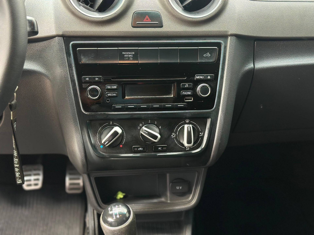 Imagem do veículo VOLKSWAGEN SAVEIRO CROSS 1.6 MI TOTAL FLEX 8V CE 2014